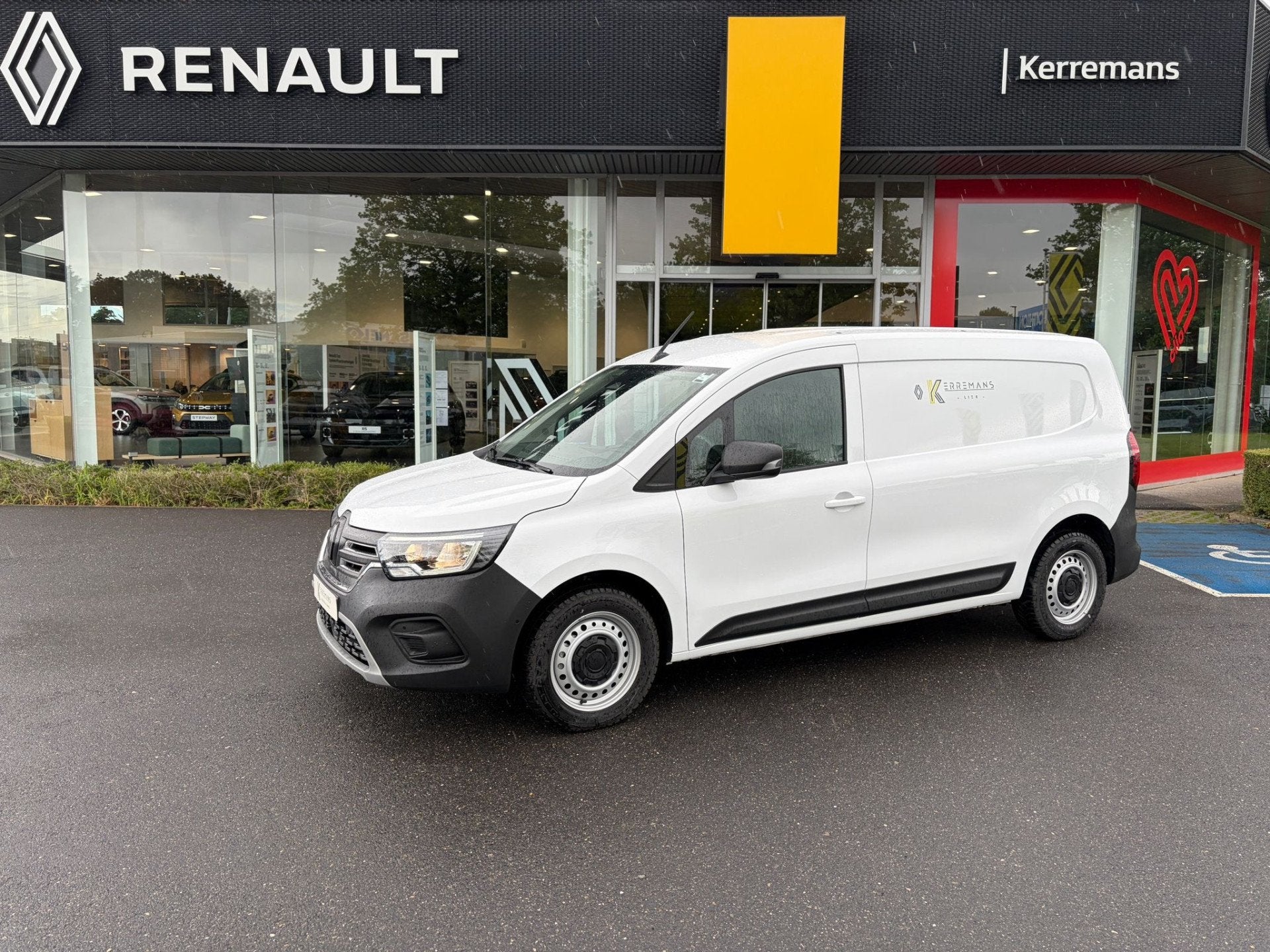 Renault Kangoo E-Tech Advance L2 44 kWh (bj 2024), Renault, Wit, 5 deurs, Parkeersensor