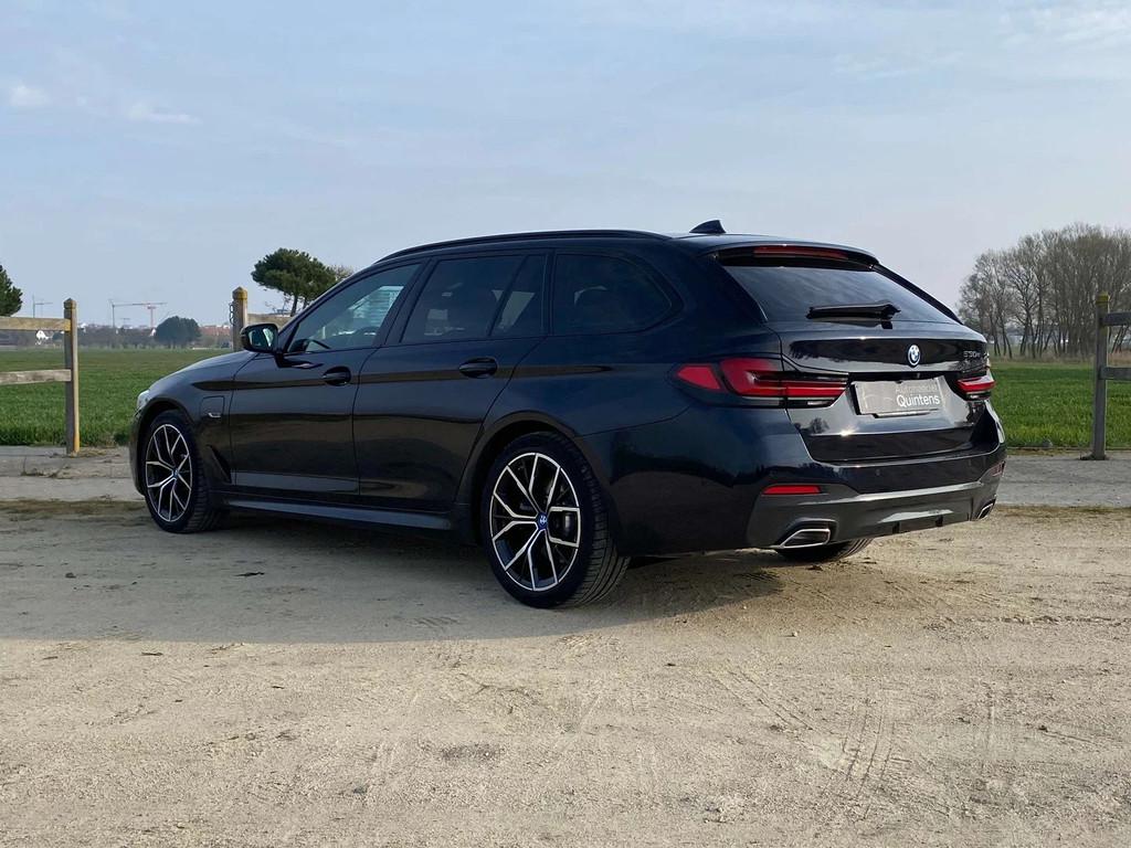 BMW 5 Serie 530 M-Pack compleet,Hybride plug in, Adap cruise, Autos, Cuir, 215 kW, Euro 6, https://public.car-pass.be/vhr/9ee3ee1b-a661-4208-9c49-d13d6531006b
