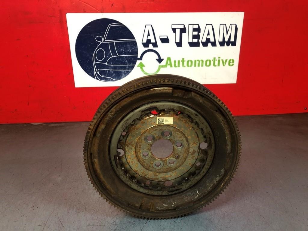 VOLANT MOTEUR Skoda Octavia Combi (5EAC) (03L105266ED), Utilisé, Skoda