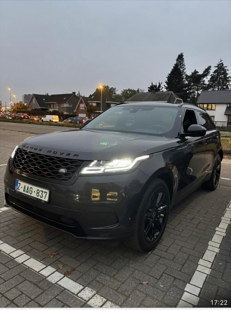 range rover velar p400e  benzine/hybride, Auto's, Land Rover, Automaat, Lichtsensor, Zwart, Leder en Stof