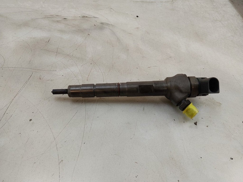 INJECTEUR FAP Audi A6 Avant (C7) (01-2011/09-2018), Robert Bosch AG, Audi, Utilisé, Robert-Bosch-Allee 1
74232  Abstatt, DE