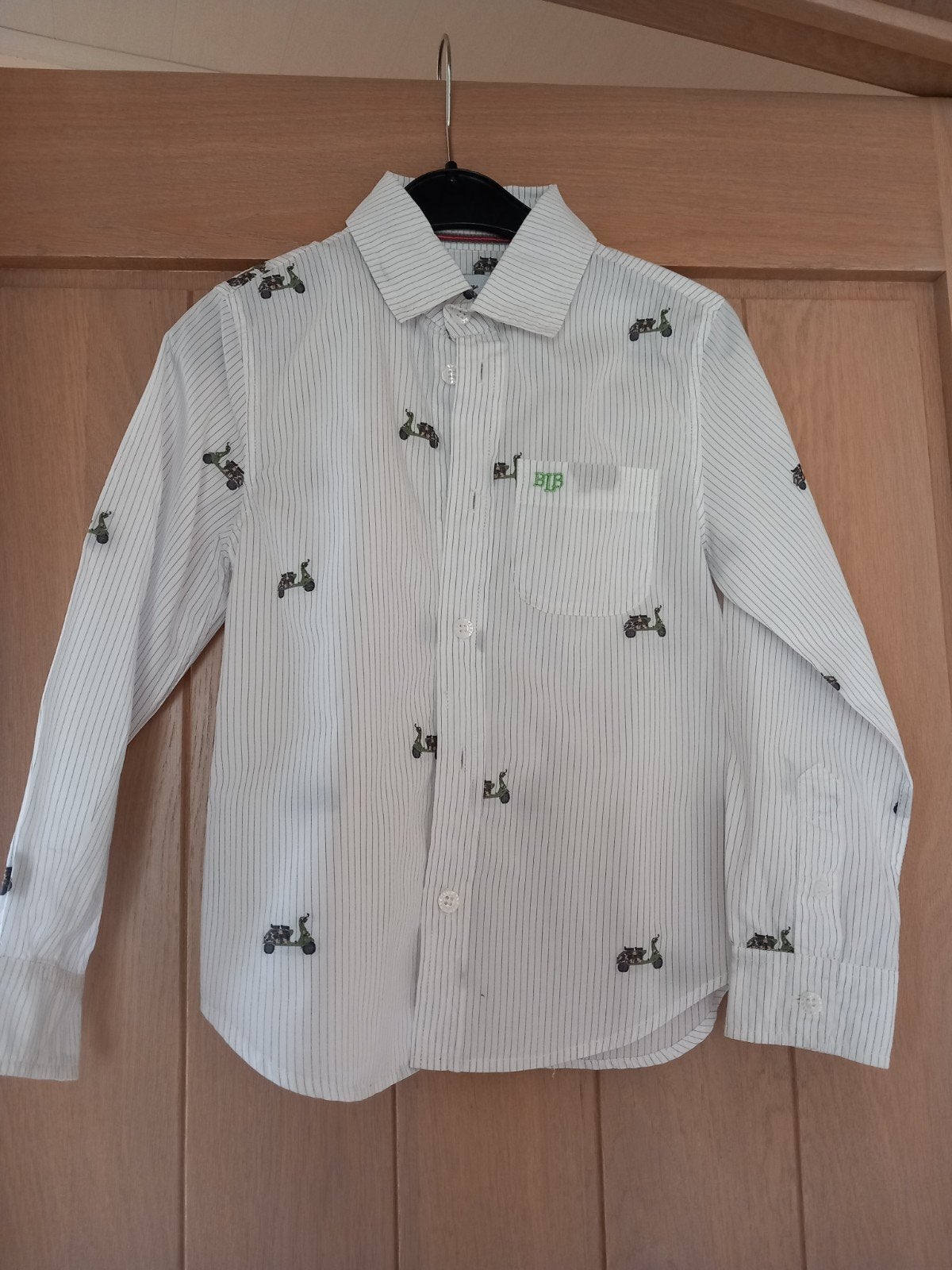hemdje blue bay maat 116, Enfants & Bébés, Garçon, Enlèvement ou Envoi, Chemise ou Chemisier, Comme neuf