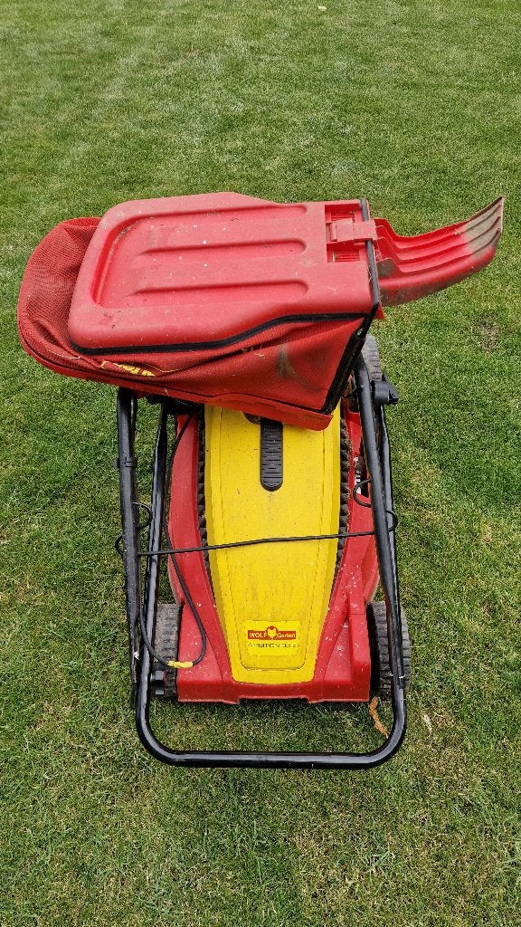2 Tondeuses et 1 broyeur, Tondeuse rotative, 40 à 49 cm, Enlèvement, Utilisé