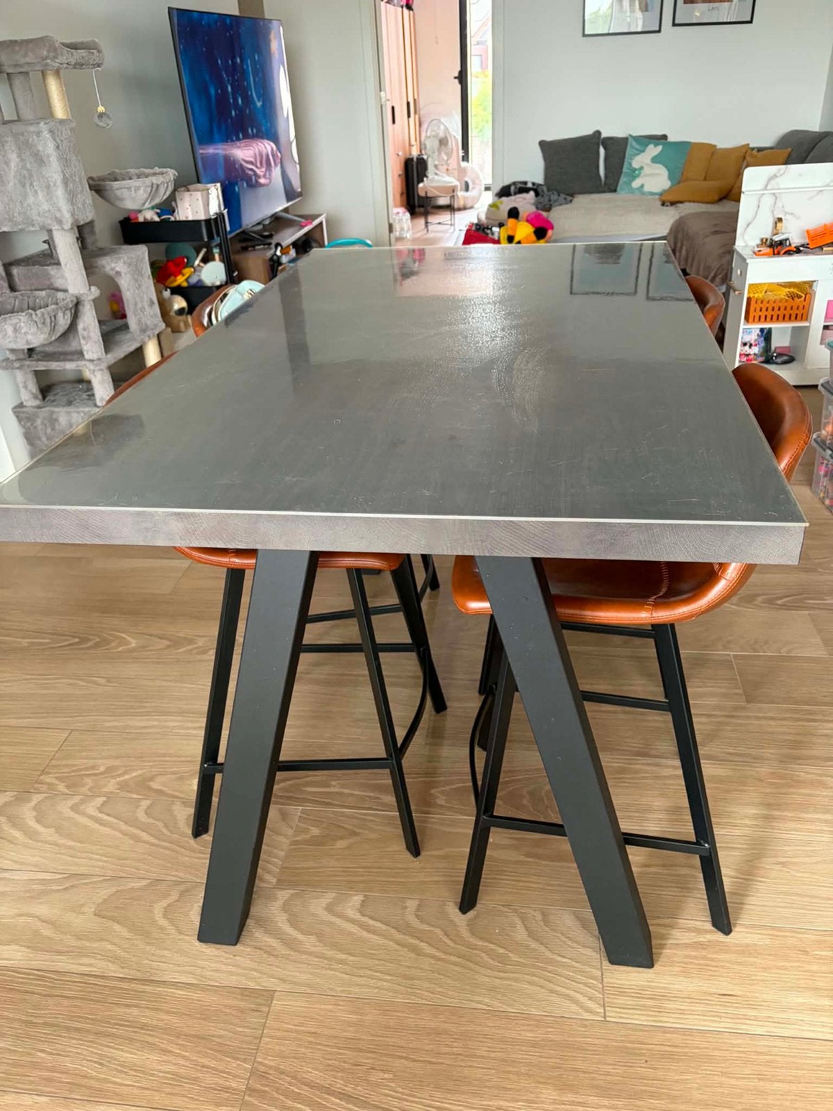 bar-tafel, Ophalen, Zo goed als nieuw