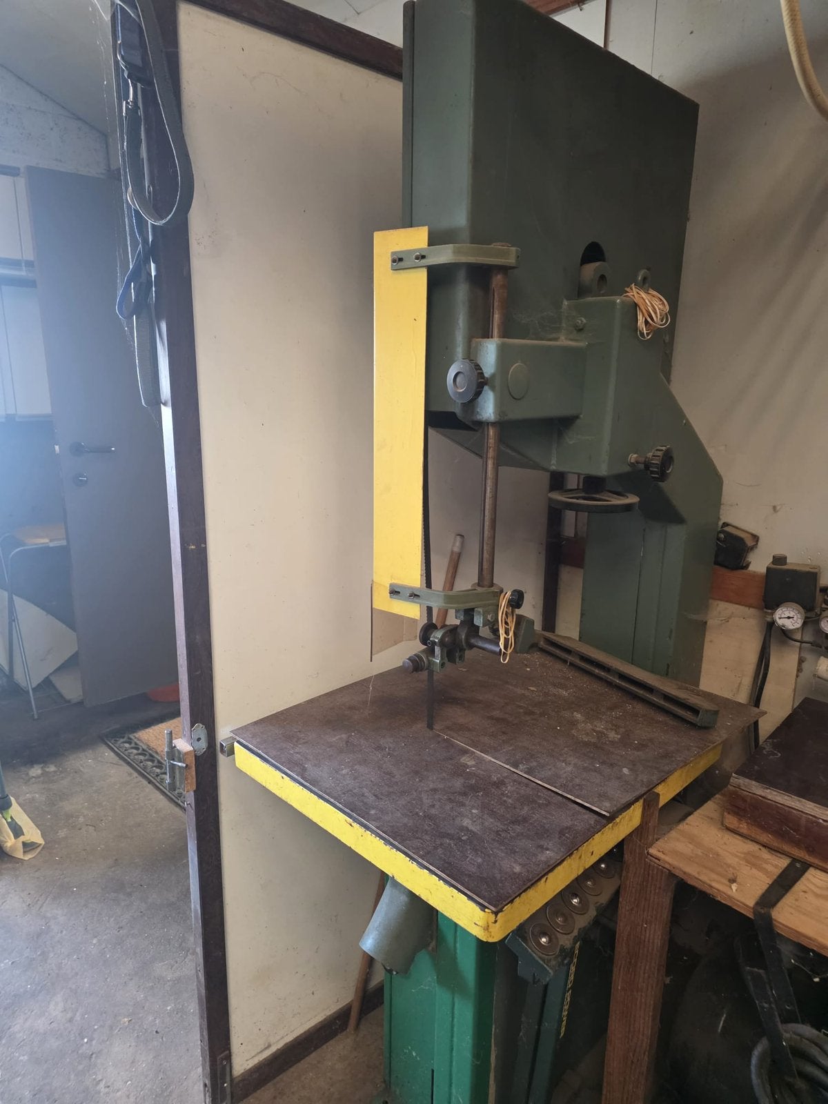 Machines pour le travail du bois, Enlèvement
