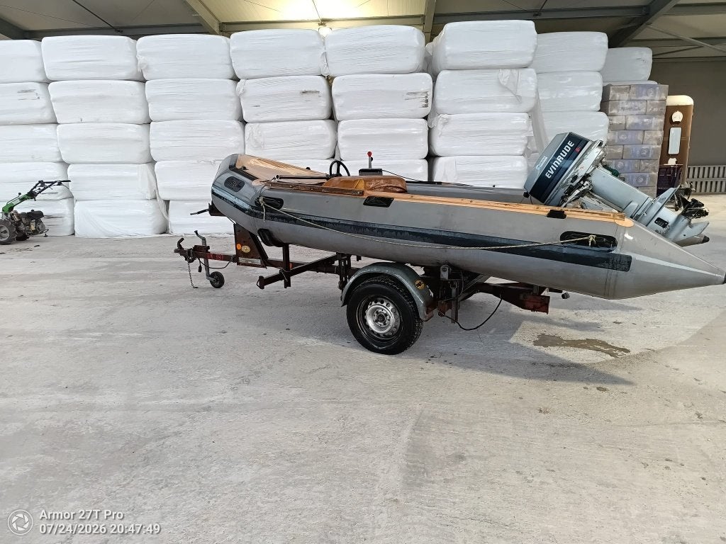 Canot Mistral avec remorque et moteur Evinrude 30 CV, Sports nautiques & Bateaux, Canots pneumatiques, Autres marques, 30 ch, Bois