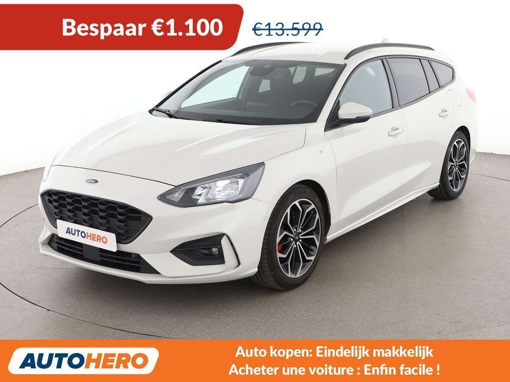 Ford Focus 1.0 EcoBoost Mild-Hybrid ST-Line X (bj 2021), Auto's, Gebruikt, Wit, 5 deurs, Skiluik