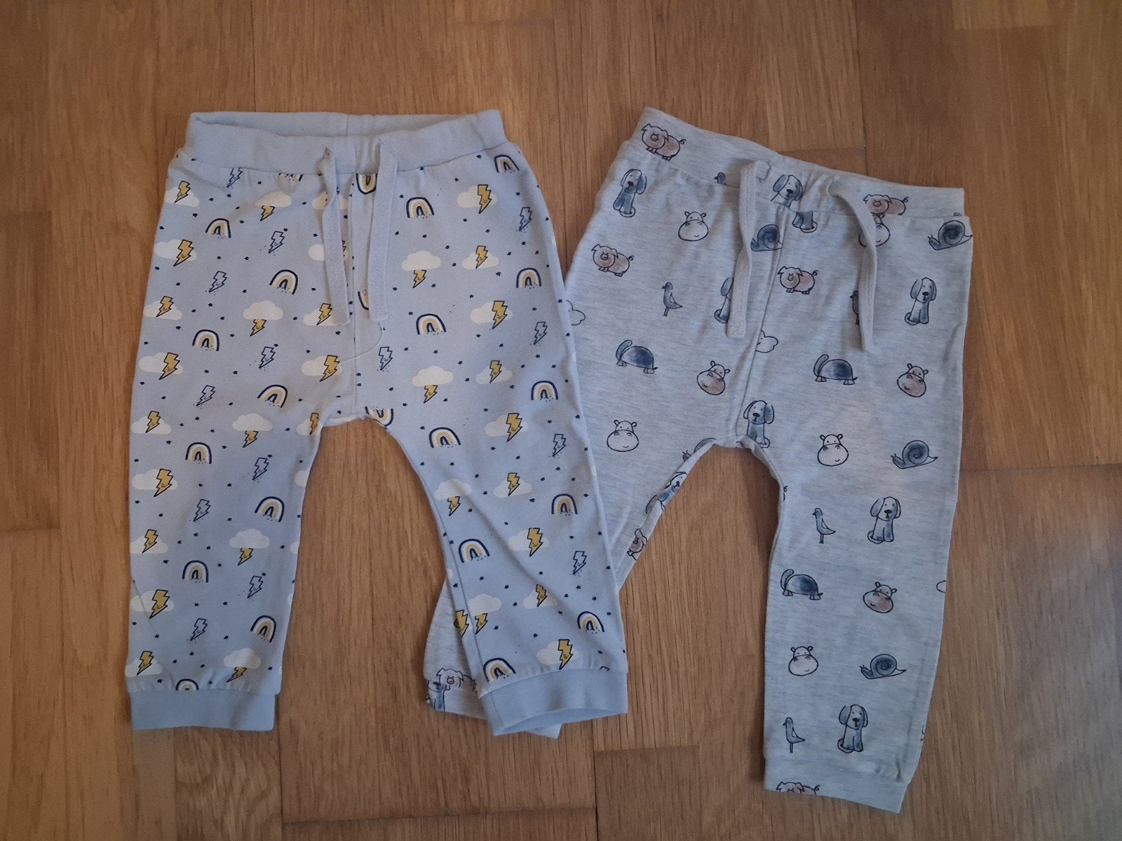 2 broekjes maat 74, Name It, Kinderen en Baby's, Ophalen