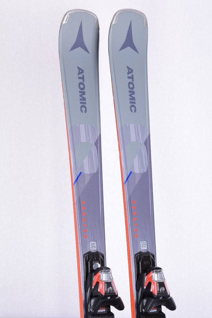 Skis ATOMIC REDSTER Q TI 2023 147;154cm, adhérence et marche, Carving, Skis, 140 à 160 cm, Utilisé