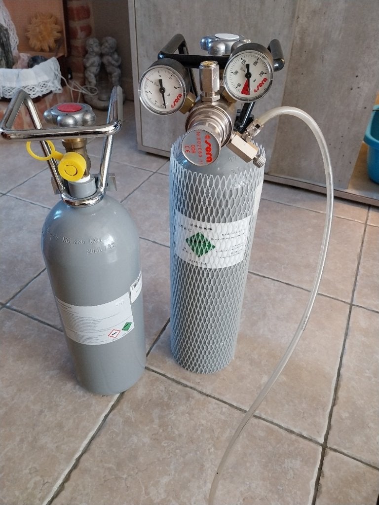 Co2 voor aquarium, Ophalen, Zo goed als nieuw
