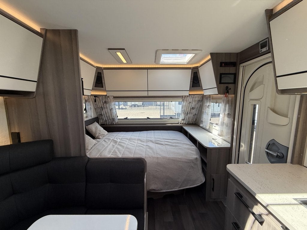 Kabe Estate 600 GDL, 6 à 7 mètres, Entreprise, Jusqu'à 6, Kabe