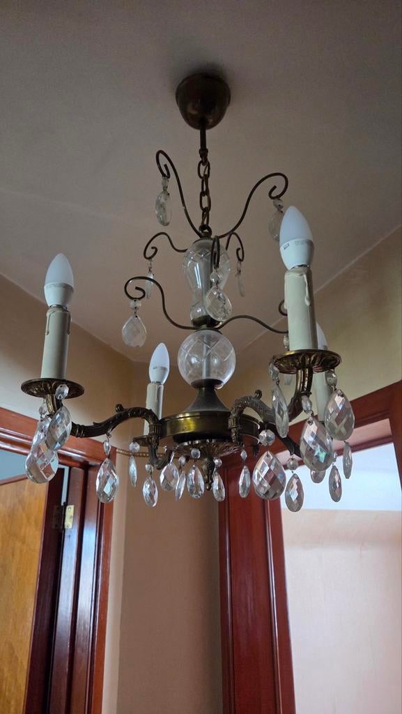 Lustre, Enlèvement