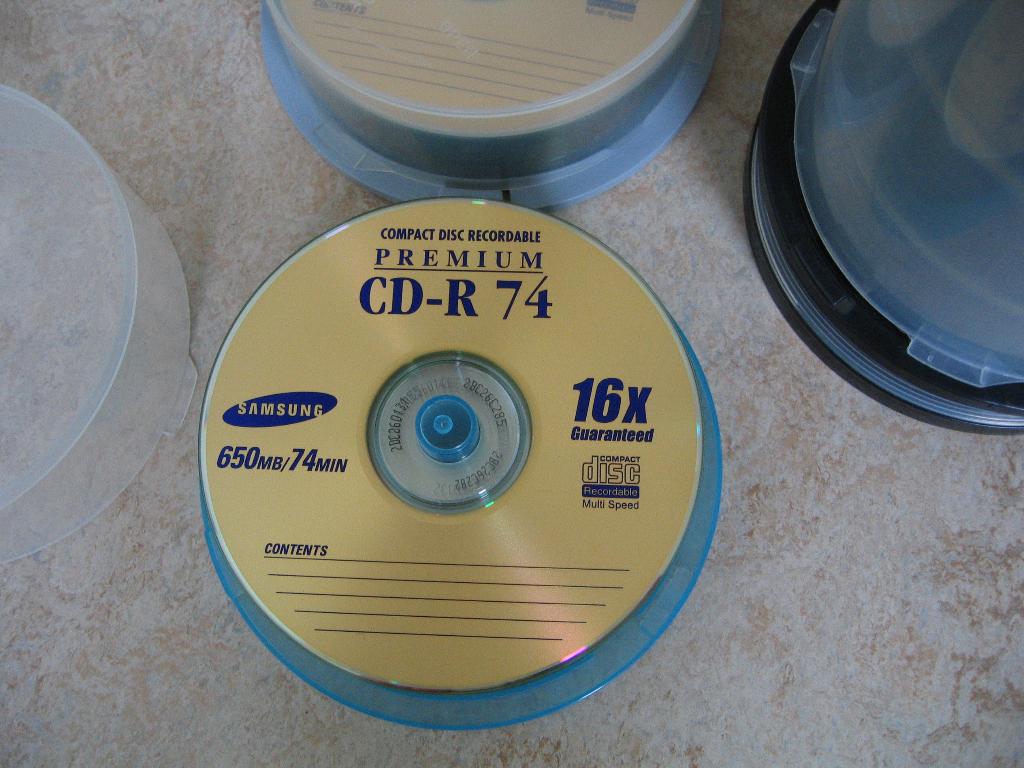 cd-r 74, Ophalen of Verzenden, Nieuw, Cd, Herschrijfbaar