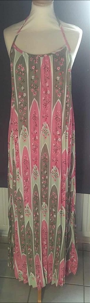 lange jurk met open rug. roze groen. maat 38 NIEUW, Neuf, Taille 38/40 (M), Enlèvement ou Envoi, Rose