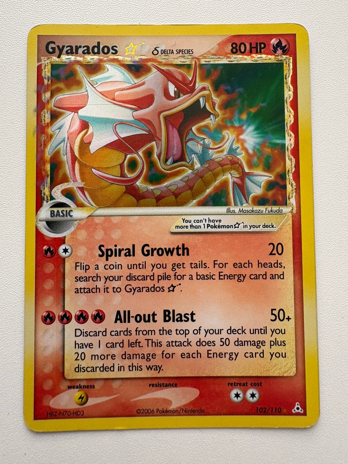 Pokémon Gyarados Gold Star 102/110 – EX Holon Phantoms 2006, Hobby en Vrije tijd, Ophalen of Verzenden, Gebruikt, Losse kaart