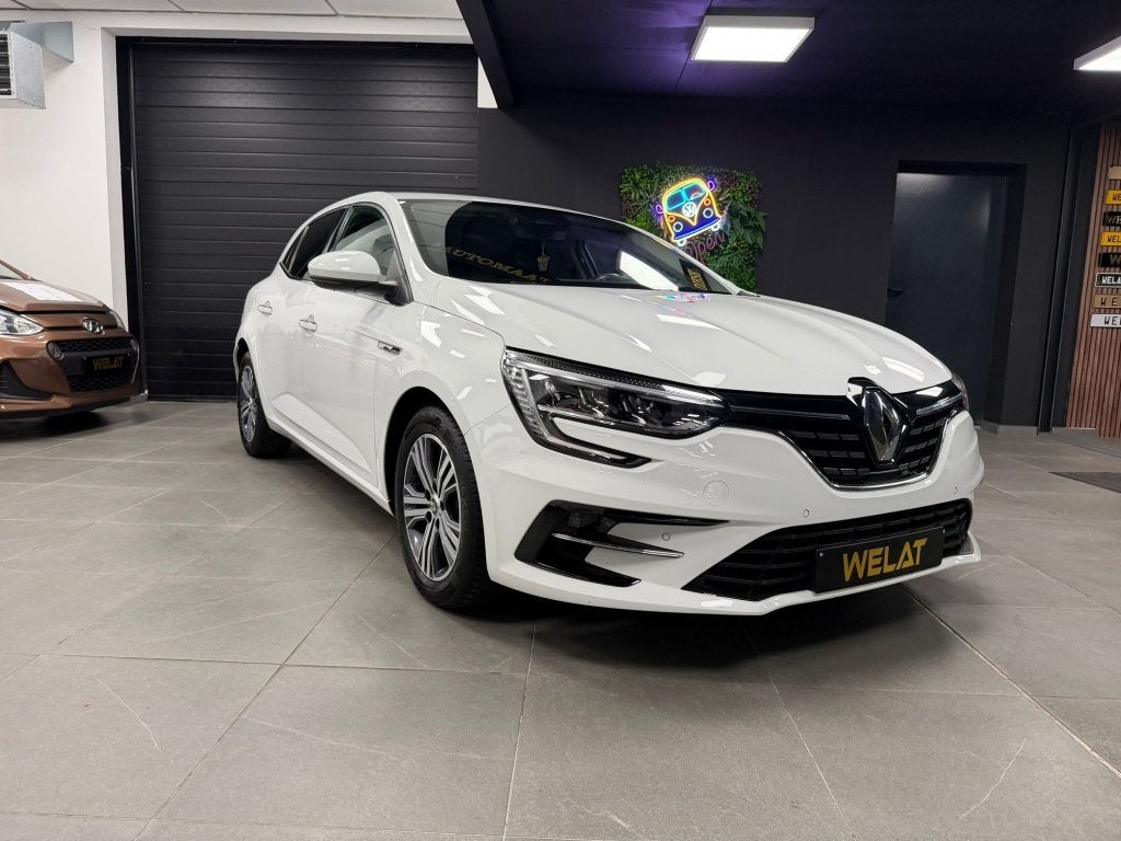RENAULT MEGAN AUTOMAAT 2021 DIESEL 131.000 KM TOP STAAT, Autos, Renault, Cuir, Achat, Euro 6, Entreprise