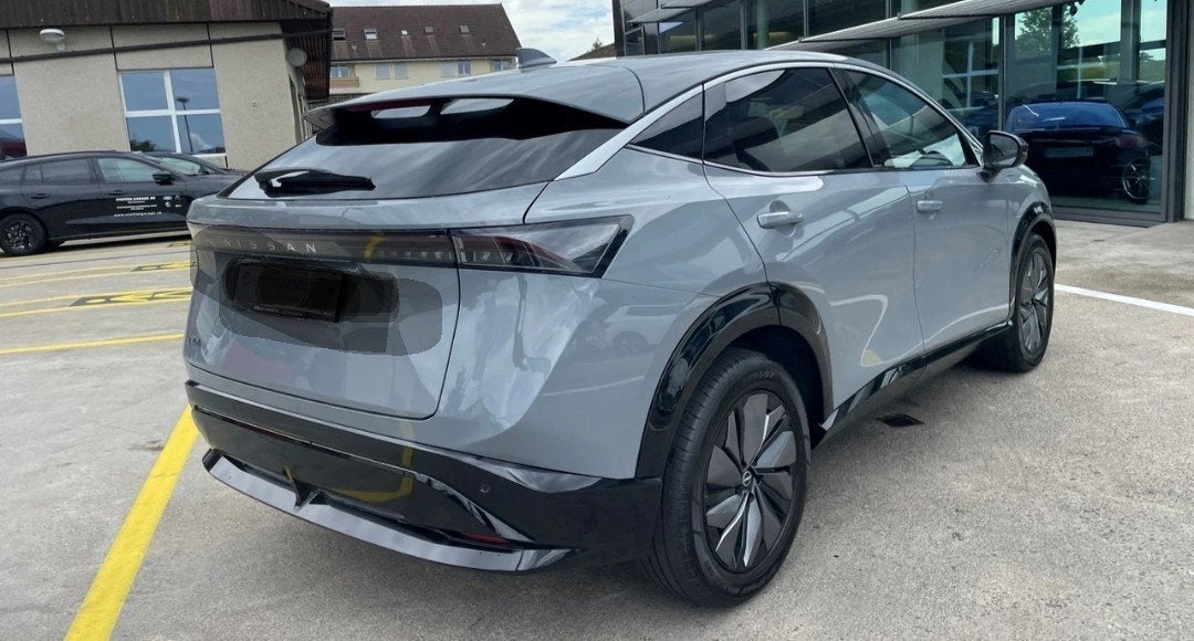 Nissan Ariya 63kwh engage, Autos, Ordinateur de bord, Argent ou Gris, Achat, Euro 6