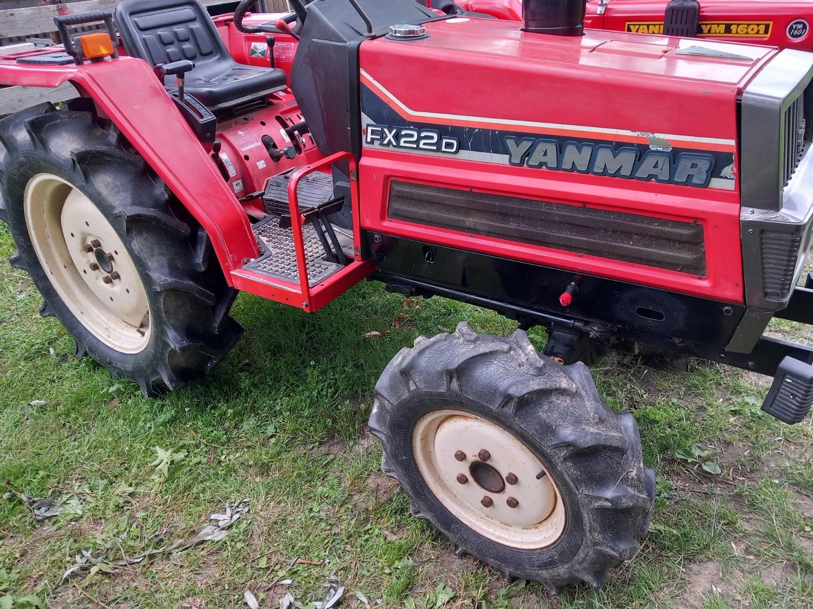 Minitractor Yanmar FX onderdelen, Ophalen