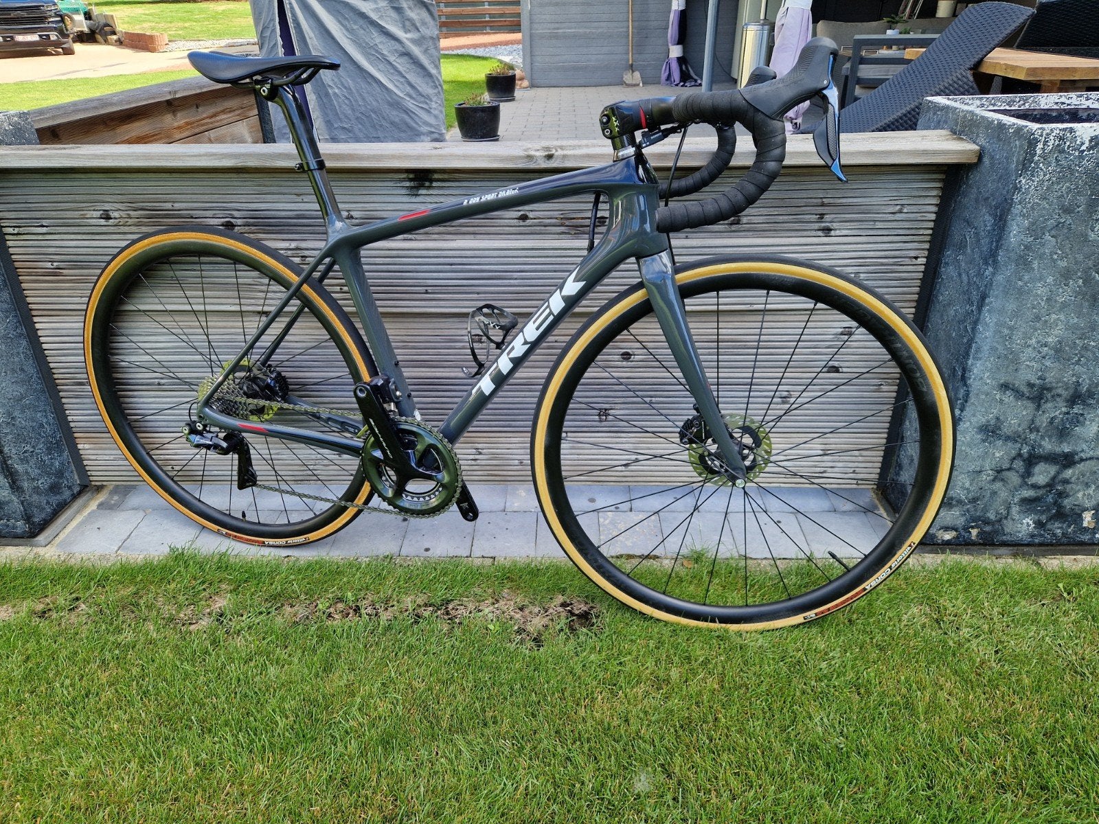 TREK Emonda slr 9, 28 inch, Carbon, 10 tot 15 versnellingen, 49 tot 53 cm
