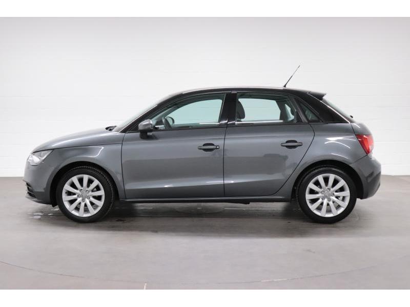 Audi A1 1.2 TFSI SPORTBACK 5P Audi A1 1.2 TFSI SPORTBACK 5P, Autos, 1197 cm³, Achat, A1, 63 kW