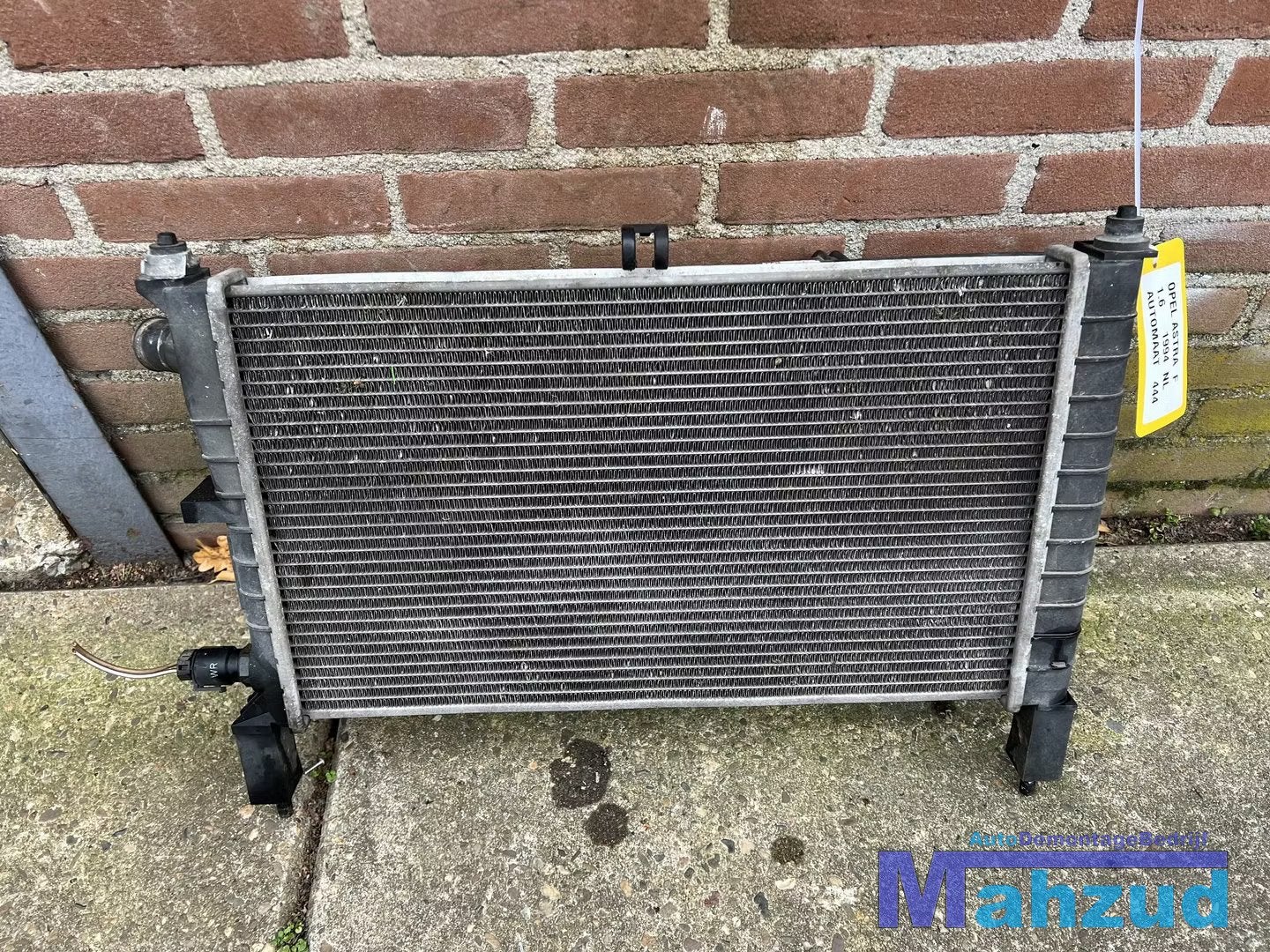 OPEL ASTRA F 1.6i radiateur koelvin 1991-1999, Opel Automobile GmbH, Opel, Bahnhofsplatz 1
65423  Russelsheim am Main, DE, Kontakt@opel-infoservice.de