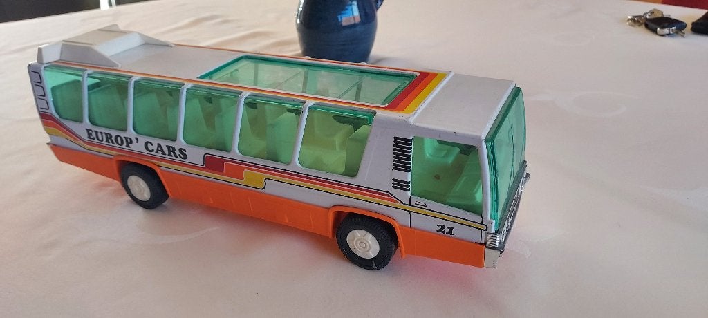 oude speelgoedbus van Joustra, Verzenden