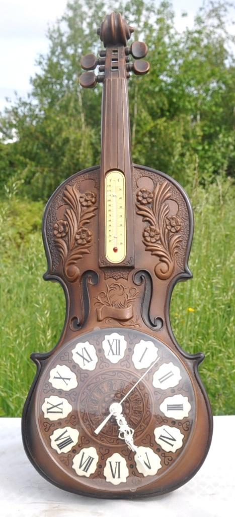 horloge avec thermomètre forme violon, Maison & Meubles, Accessoires pour la Maison | Horloges, Enlèvement ou Envoi, Utilisé, Horloge murale