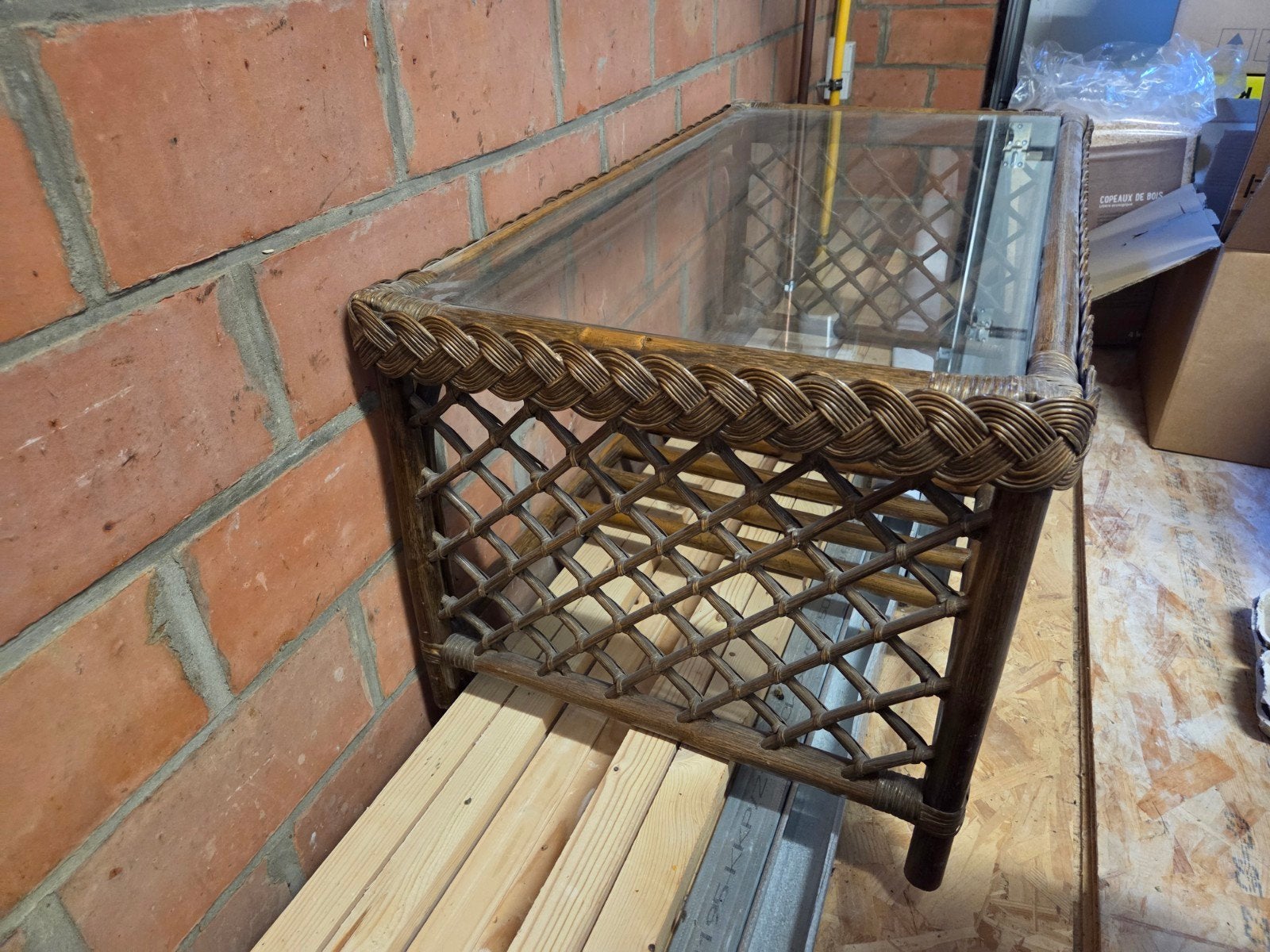 rieten salontafel met glazen blad, Ophalen, 50 tot 100 cm, 50 tot 100 cm, 5 – 50