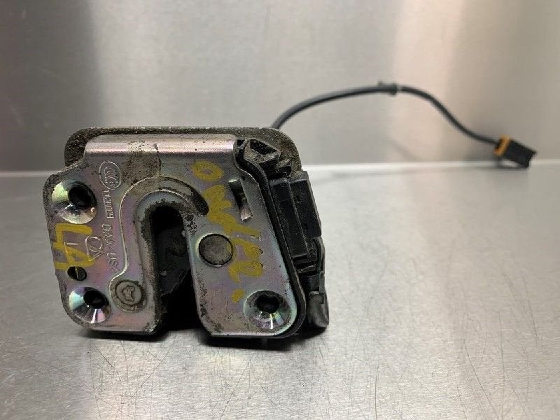 PORTIERSTANGEN LINKS ACHTER Nissan Navara (D40) (|NAVARA|), Auto-onderdelen, Gebruikt, Nissan