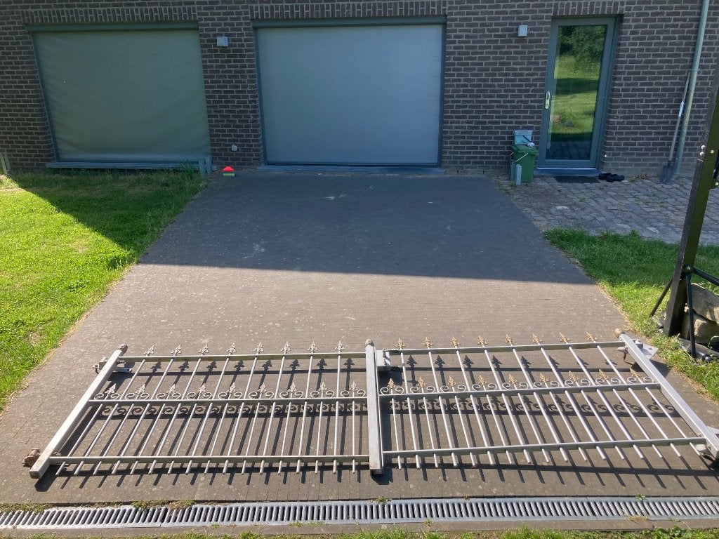 Clôture de jardin en fer forgé en deux parties 100€, Jardin & Terrasse, Enlèvement, Utilisé, Fer, Porte du jardin