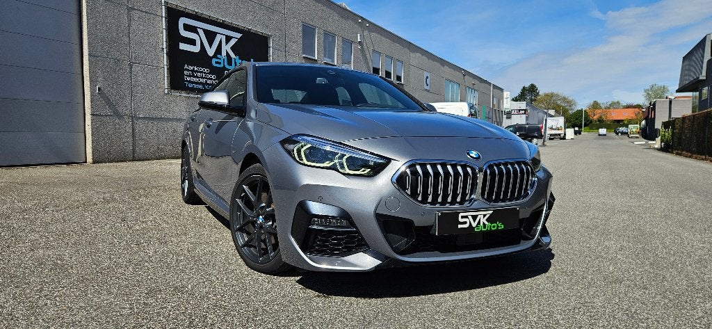 Bmw 218iA Gran-Coupé//M-Sportpakket//ACC..., Auto's, BMW, 4 deurs, Elektronische parkeerrem, Zilver of Grijs, https://public.car-pass.be/vhr/84ae5288-bc4b-4ad9-b9d1-23bbbcb93810