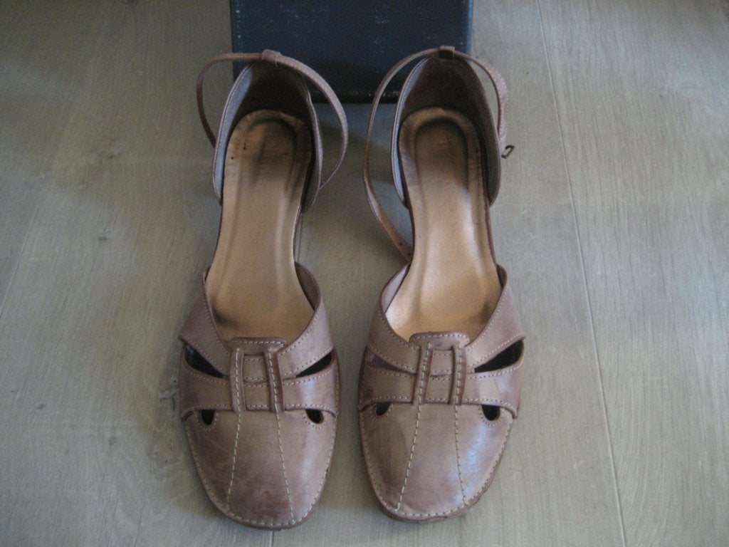 Chaussure d'été avec ceinture & talon 'Tamaris' (taille 40), Enlèvement ou Envoi, Beige, Porté, Chaussures basses