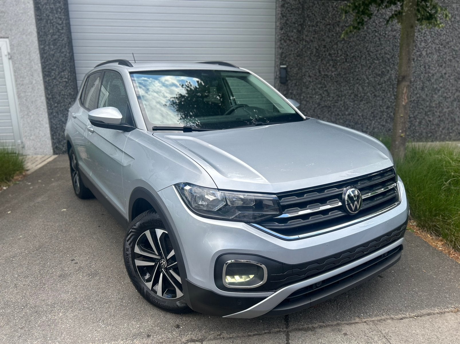 Volkswagen T-CROSS 1.0tfsi United edition/ ACC/ Camera/ pdc, Autos, Argent ou Gris, Euro 6, Entreprise, Garantie prolongée
