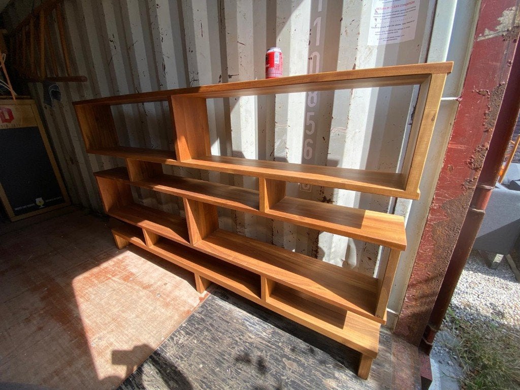 Boekenrek - wandrek - massief hout - prachtig design, Ophalen, Zo goed als nieuw, Design