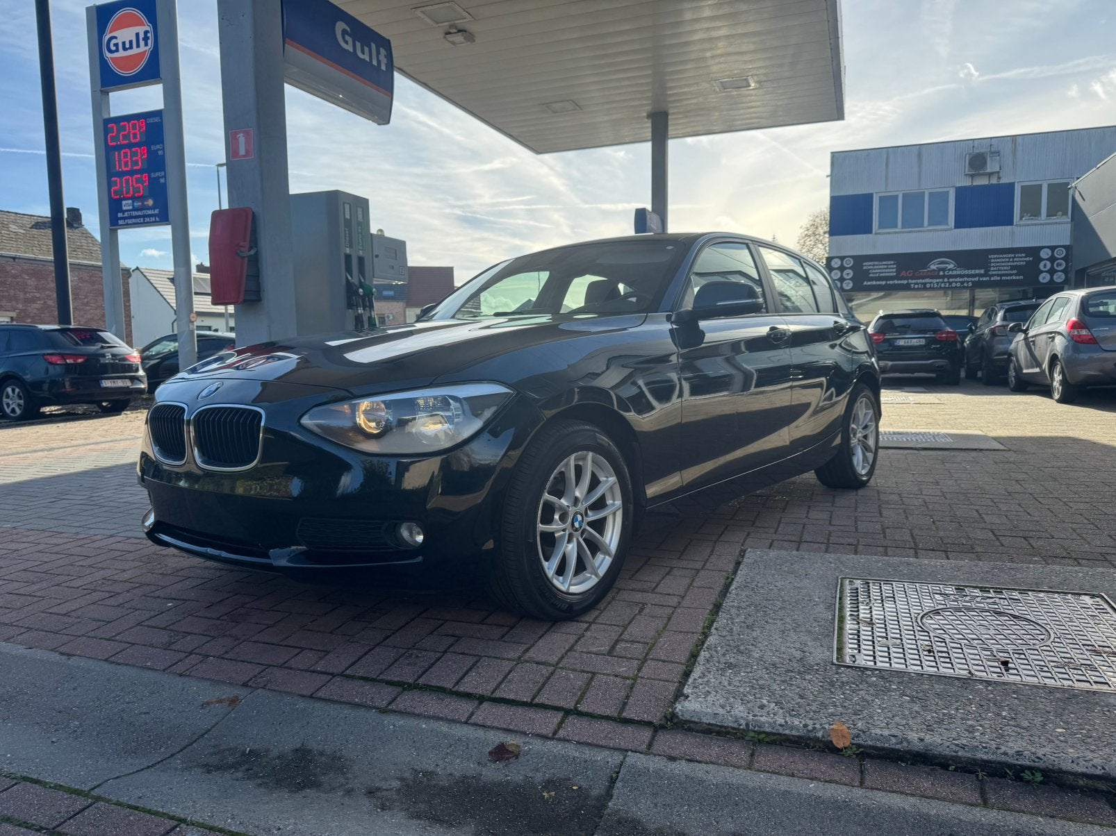 BMW 116 - BENZINE - AIRCO - 154.000 km - 2014, Auto's, 100 kW, Zwart, Bedrijf, 5 deurs