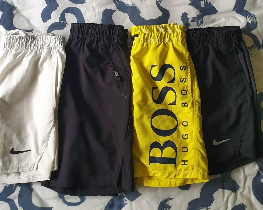 SET VAN 4 SPORTSHORTS (9-10 JAAR) MAAT 135-140, Ophalen, Sport- of Zwemkleding, Zo goed als nieuw, Nike