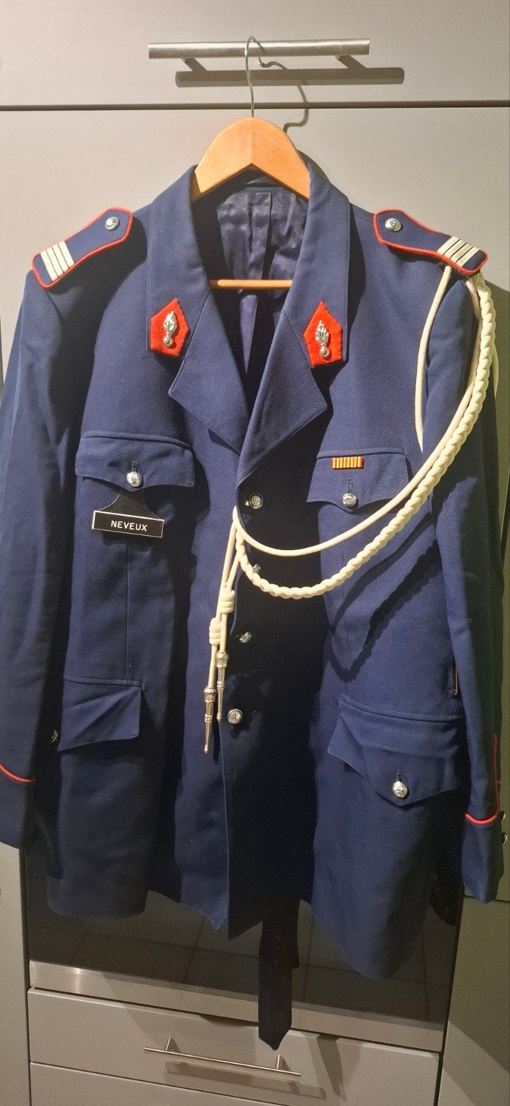 Belgique_Veste 1MDLC & attributs Gendarmerie/ Rijkswacht, Collections, Enlèvement ou Envoi, Gendarmerie, Vêtements ou Chaussures