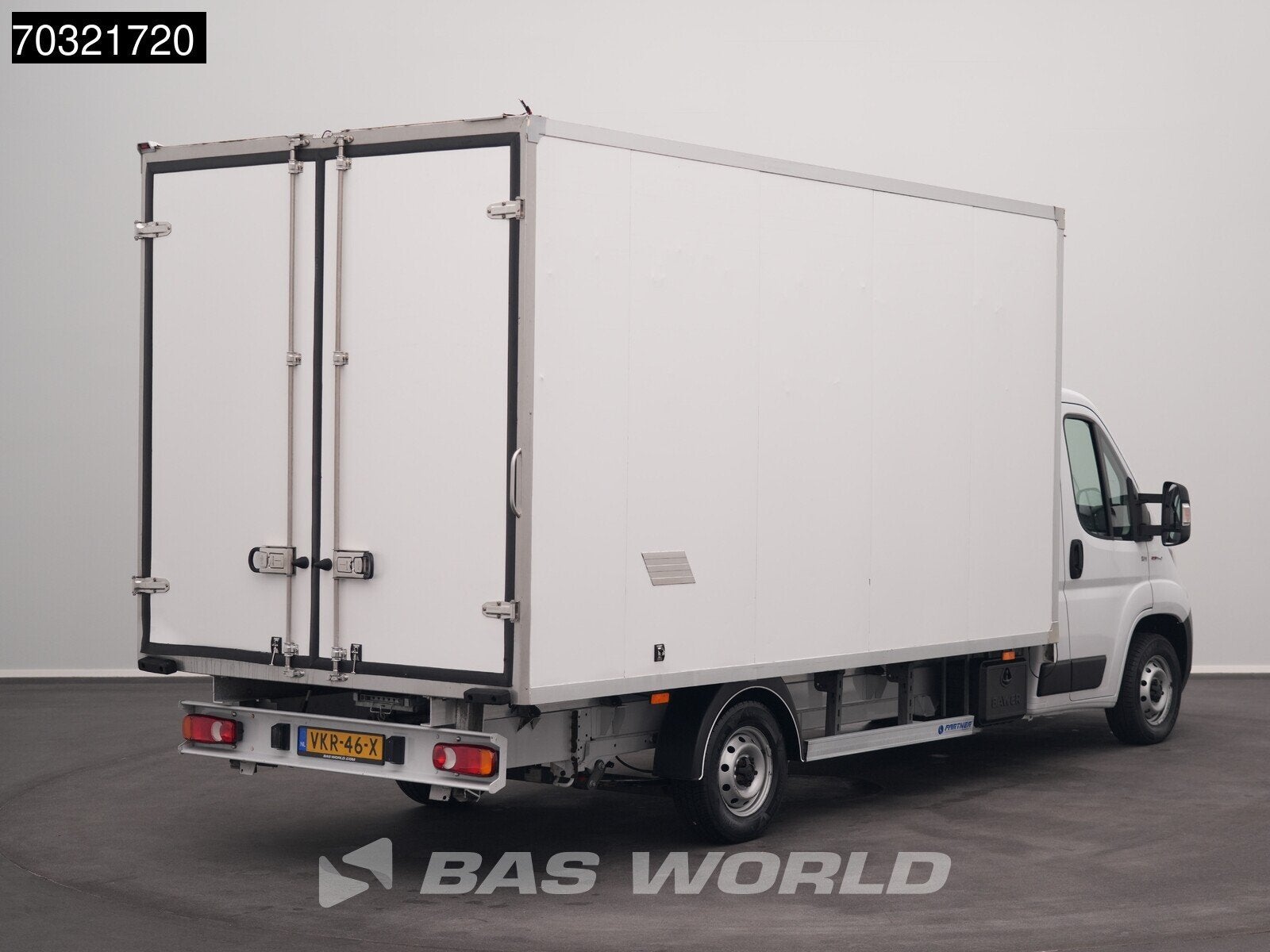 Fiat Ducato 140pk Zijdeur Achterdeuren Bakwagen Airco Cruise, Autos, Camionnettes & Utilitaires, Achat, Euro 6, Entreprise, 3 places