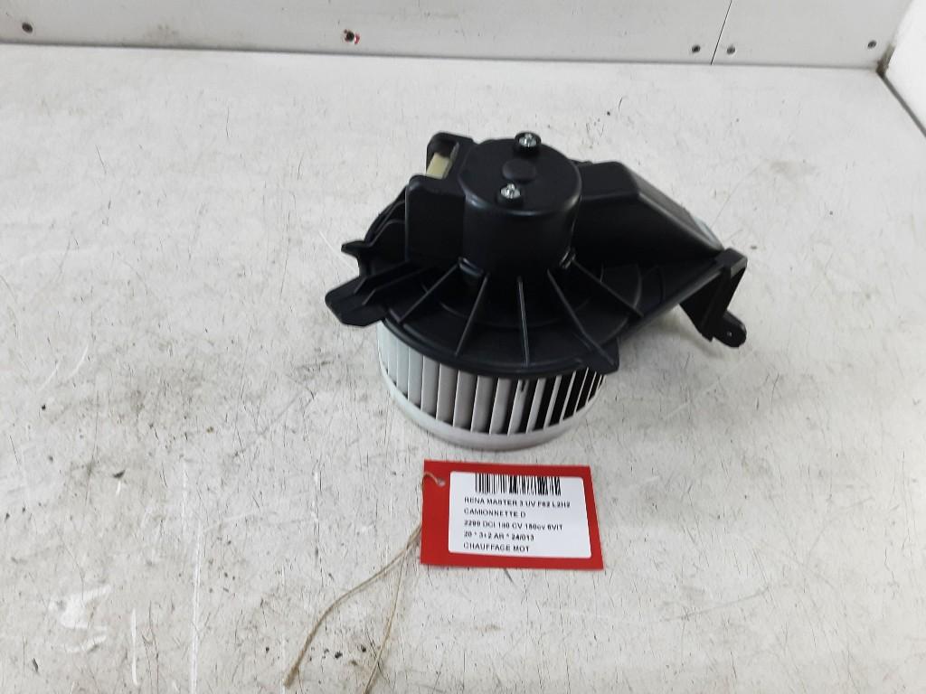 RADIATEUR MOTEUR Renault Master III (FV) (173830100), Renault, Mevr. I. Hauben, Utilisé, Rue de l'Espoir 34 34
4030  GRIVEGNÉE, BE