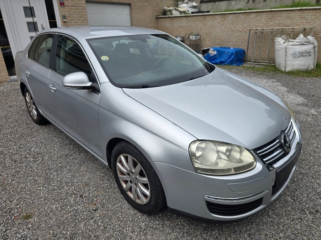 VW JETTA 1.9 TDI 2007 AIRCO/NAVI/200.000 KM/EXCELLENT ETAT, Autos, Achat, 4 portes, Entreprise, Boîte manuelle