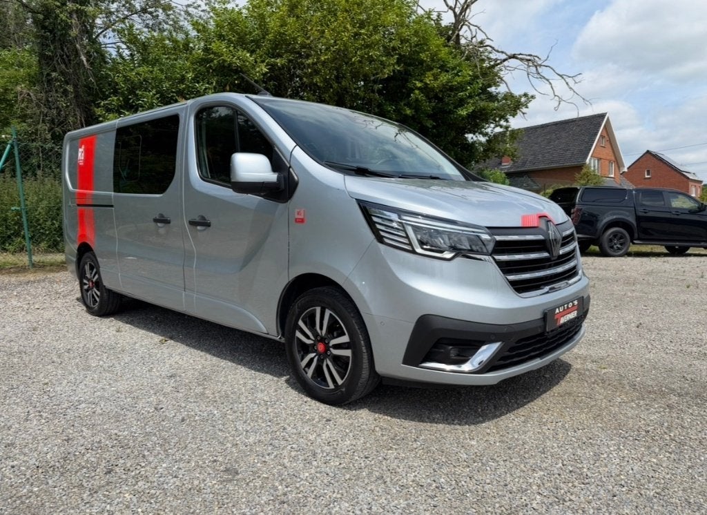 Renault Trafic 2.0 // L2 // Red Edition // 170Pk // 6 Seats, Stof, Renault, Bedrijf, Diesel