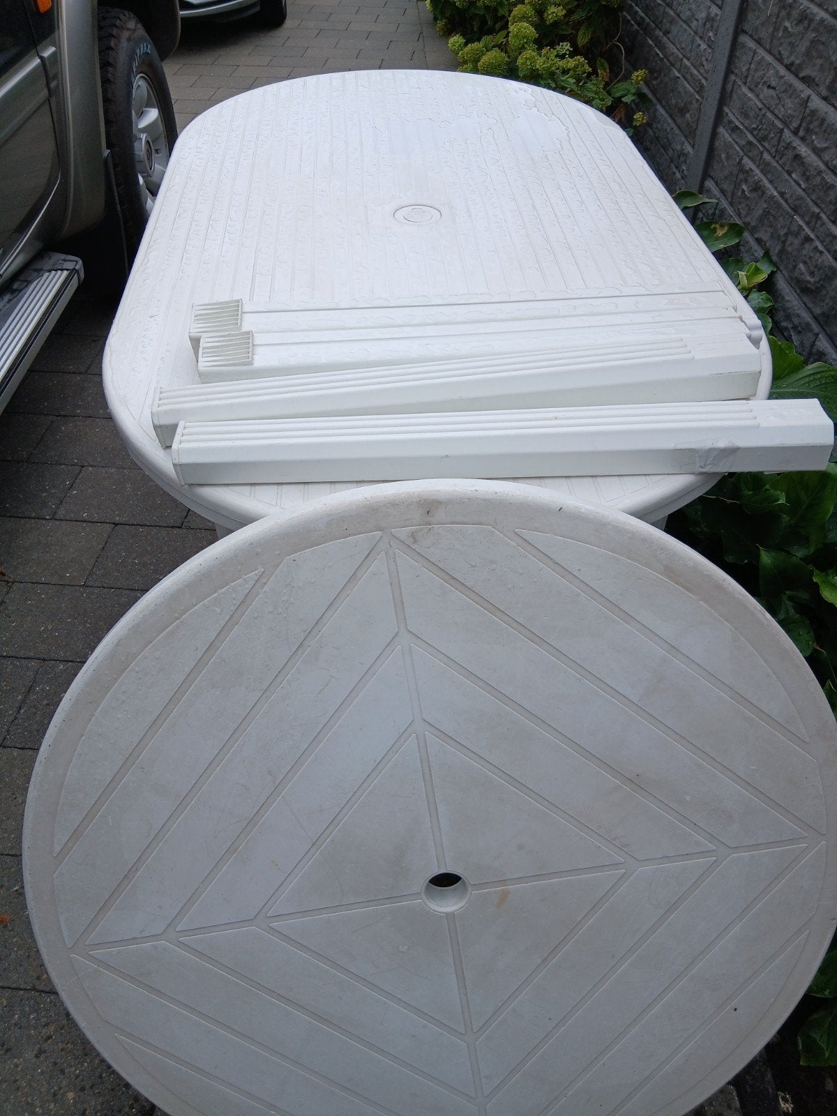witte tuintafel rond en ovaal 8 stoelen, Tuin en Terras, Ophalen, Gebruikt, Ovaal, Plastic