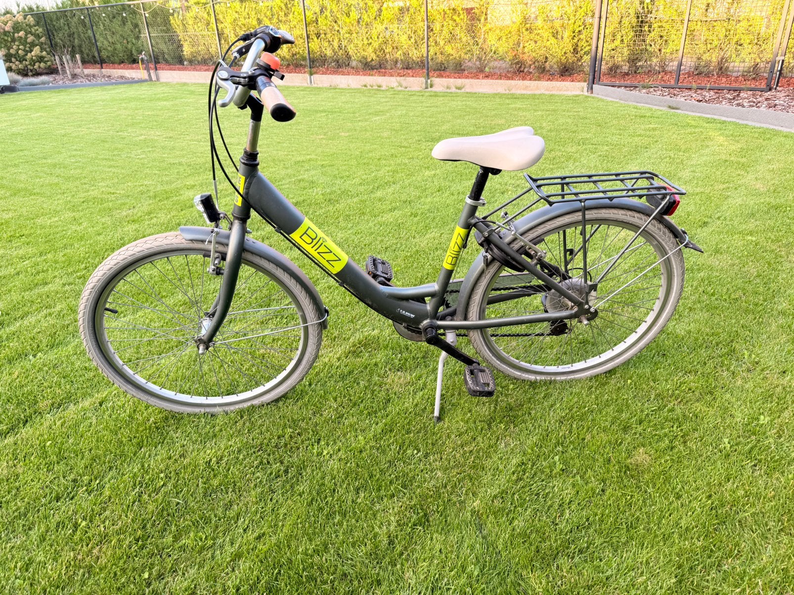 24 inch meisjesfiets te koop, Ophalen, Zo goed als nieuw