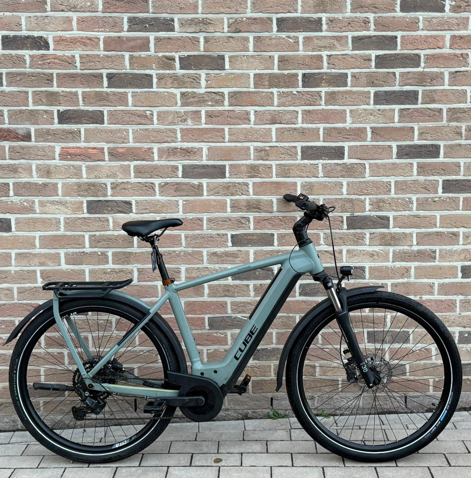 Vélo électrique Cube Kathmandu Hybrid One 750, Vélos & Vélomoteurs, 51 à 55 cm, 50 km par batterie ou plus, Enlèvement, Utilisé