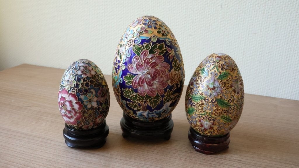 Chinese cloisonné ei, Ophalen of Verzenden