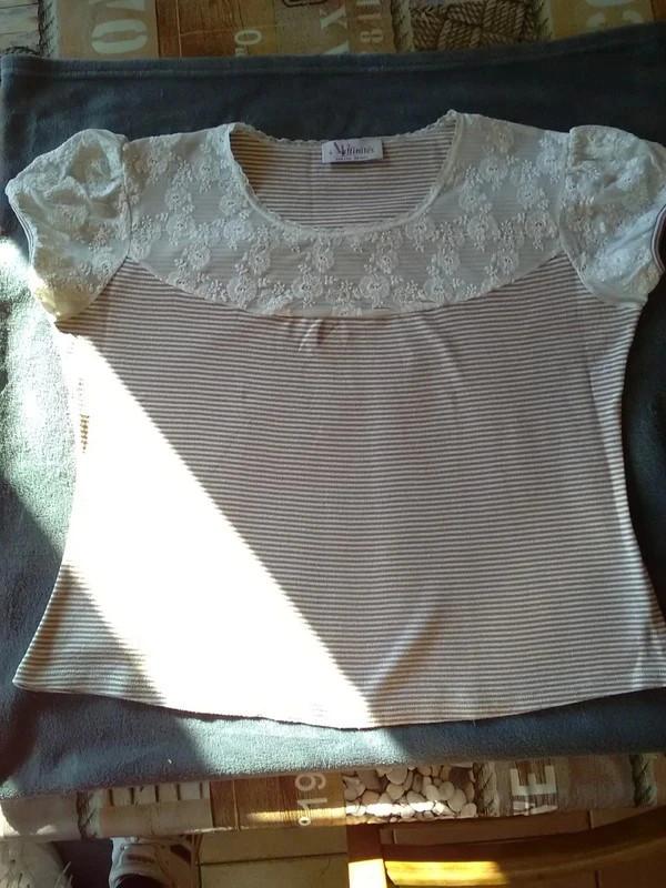 Lichtbruin en wit gestreept T-shirt met kanten bovenkant 5, Kleding | Dames, Beige, Maat 42/44 (L), Ophalen of Verzenden, Armand Thiery