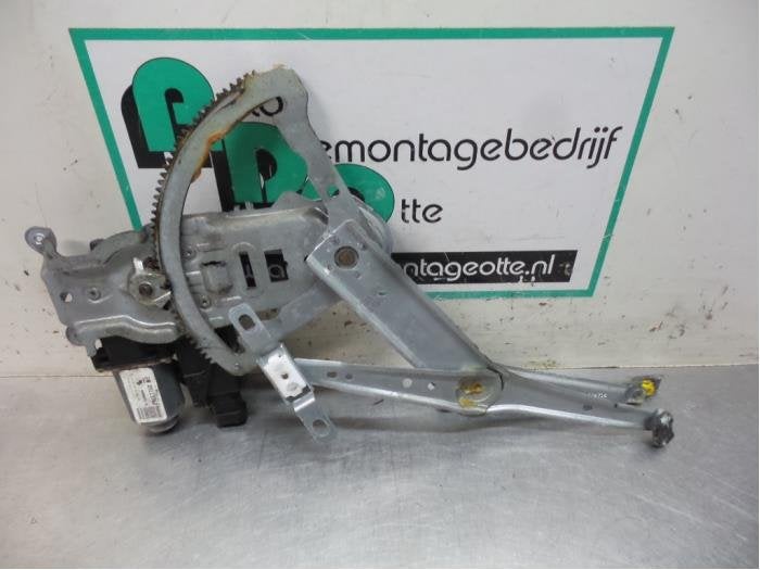 Mécanique vitre 4portes avant gauche d'un Opel Corsa (Corsa, -, Opel, 3 mois de garantie, Utilisé