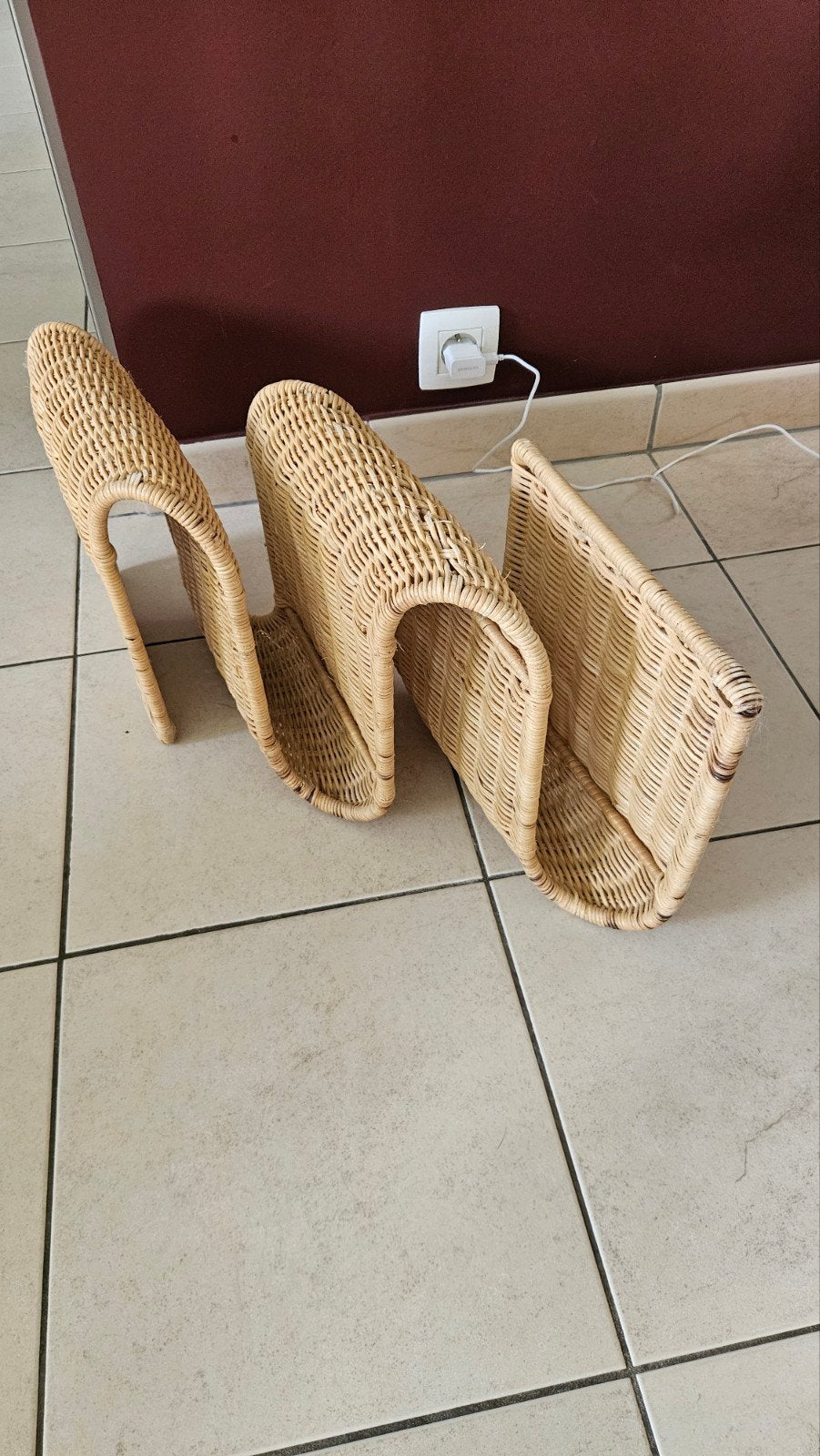 Rotan krantenhouder, Huis en Inrichting, Ophalen