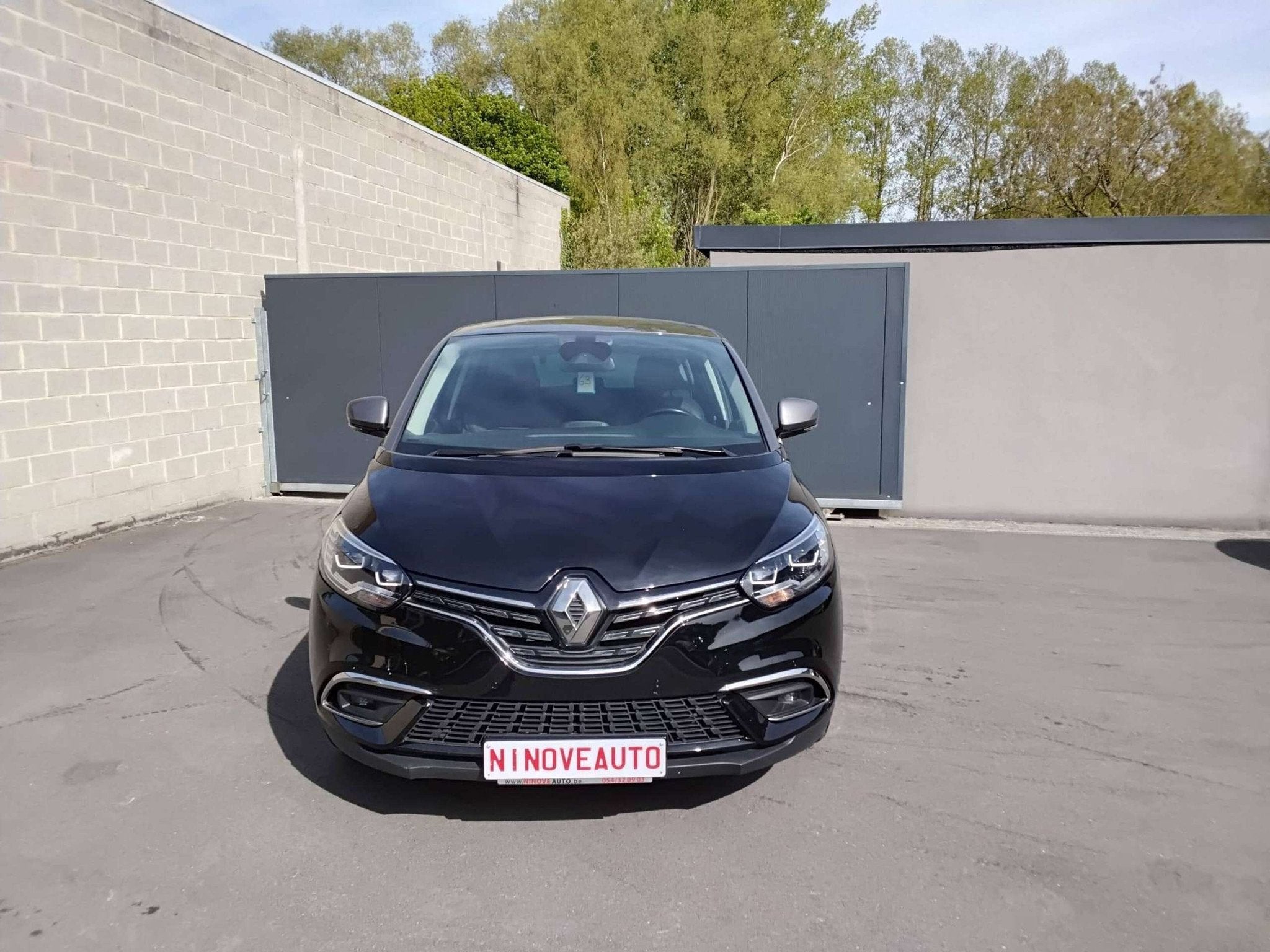 Renault Scénic 1.33 TCe Intens AUTOM CAM TREKHAAK NAVI BLUE, Euro 6, 4 cilinders, Zwart, Bedrijf