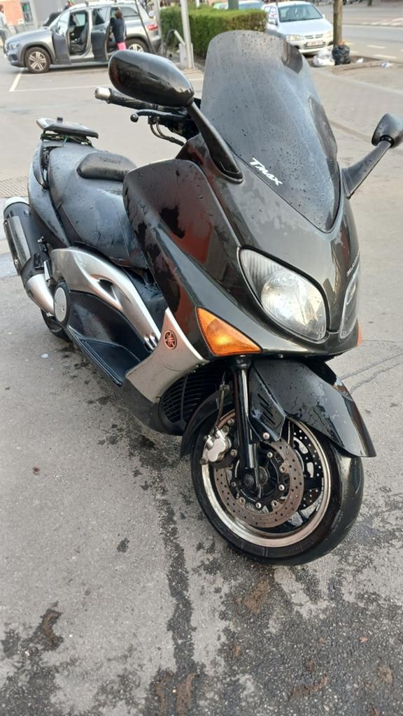 Tmax 500 balckmax, Motoren